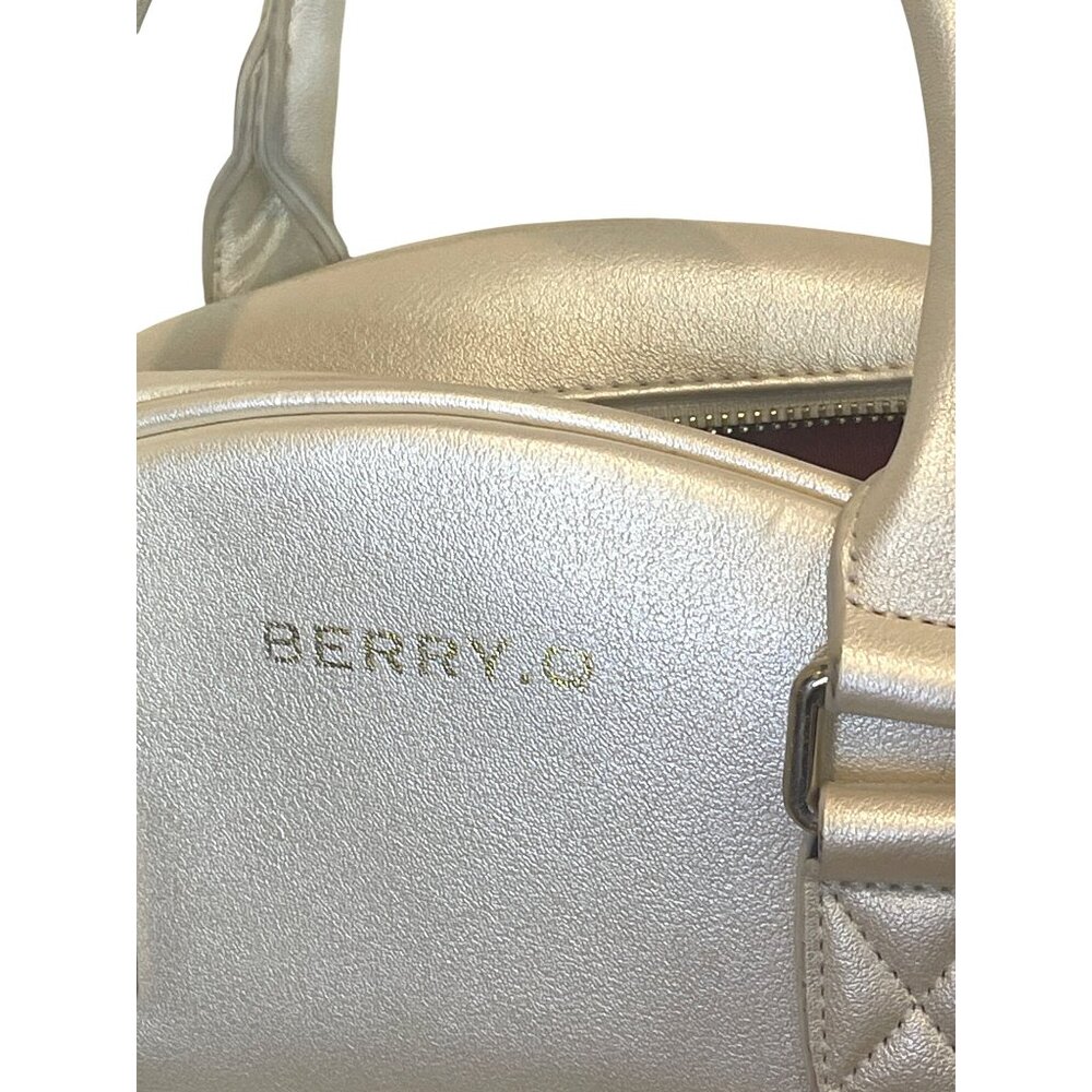 Berry Q Victoria Round Bag – Champagne Gold Metallic Coquette Lolita Style Bows - Picture 3 of 10